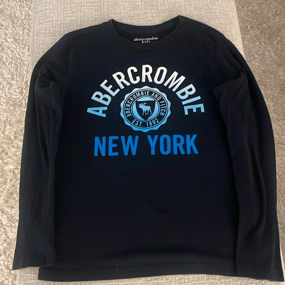 Abercrombie Kids T-Shirt Long Sleeve Size 9/10 EUC